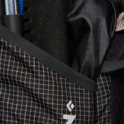 Distance 8 Backpack - Past Season