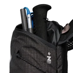 Distance 8 Backpack - Past Season