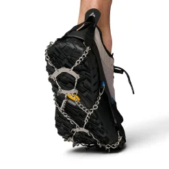 Distance Spike Traction Device