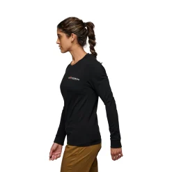Women's Heritage Wordmark Long Sleeve Tee